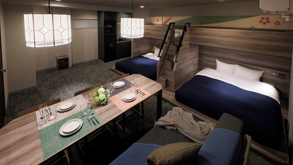 Superior 5 Beds | Minn 上野入谷
