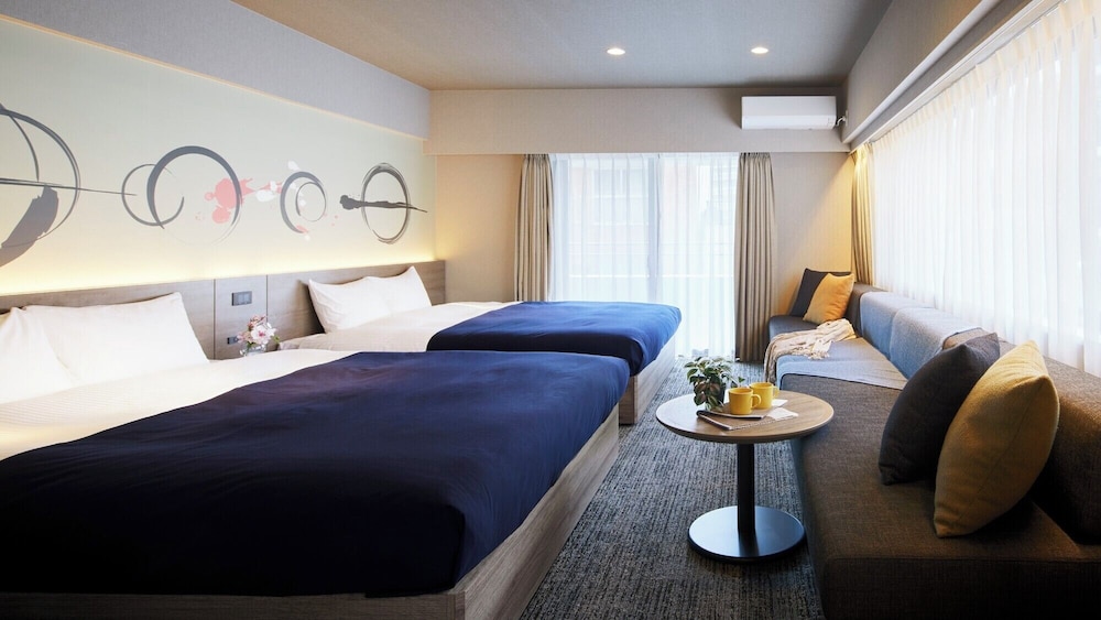 Superior 4 Beds | Minn 上野入谷