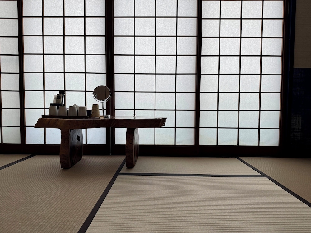 SP34 - 和室·トイレなし·浴室なし 禁煙 客室2 | 和モダン温泉館 湯布院あかりの宿