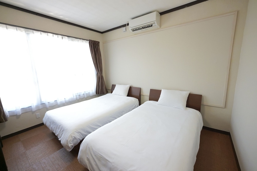 客室1 | リゾートハウス翼 客室1 | リゾートハウス翼