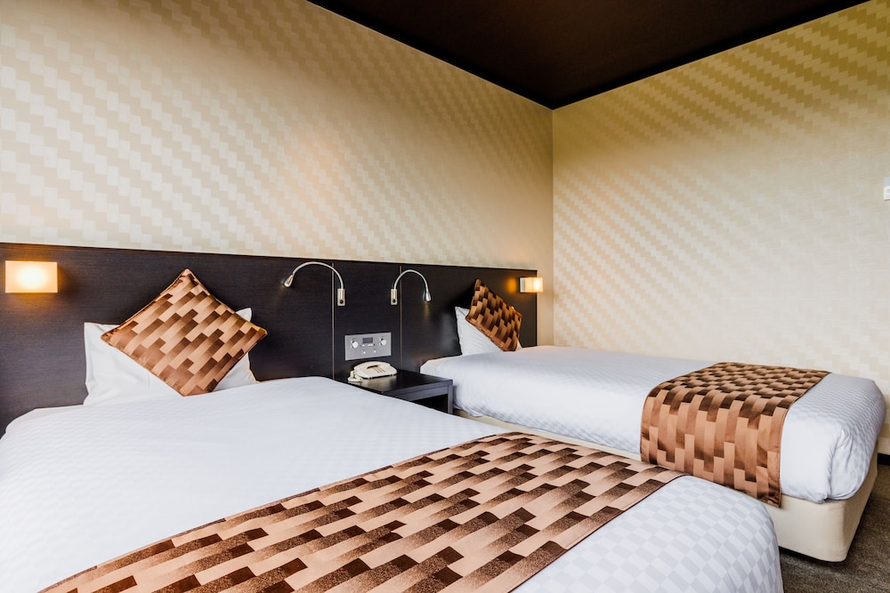 スタンダードツイン (バス付) 禁煙 客室1 | 亀の井ホテル 奈良