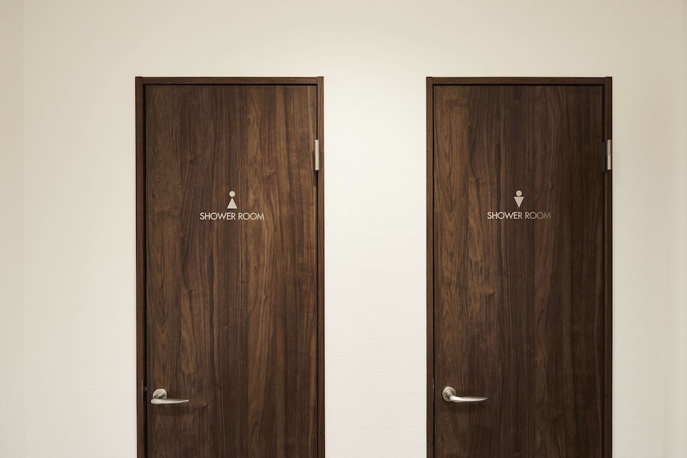 ツインルーム バスルーム2 | HOTEL THE ROCK