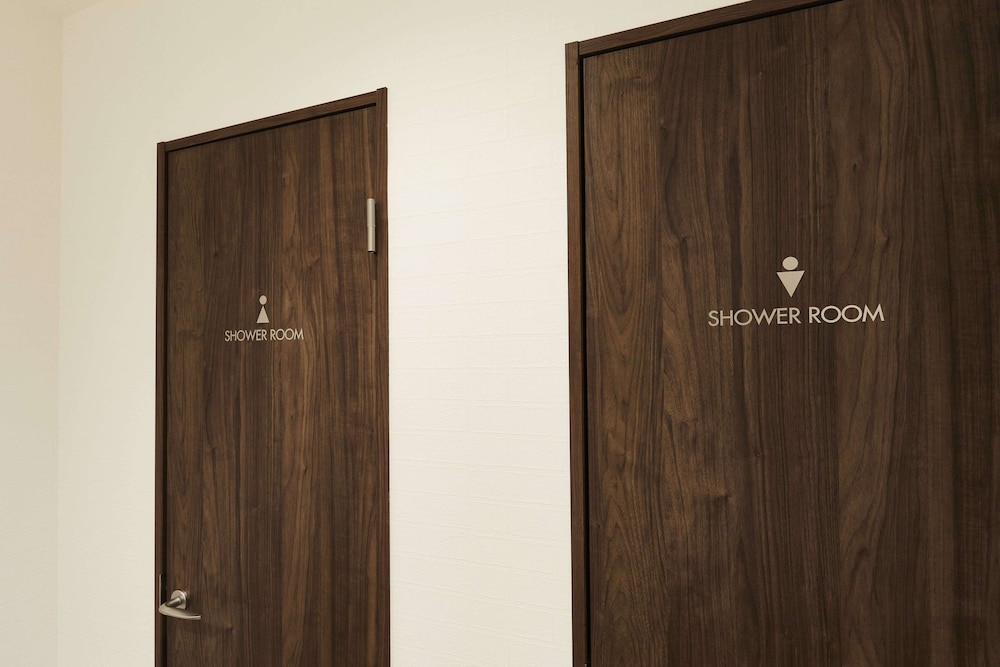 ツインルーム バスルーム0 | HOTEL THE ROCK