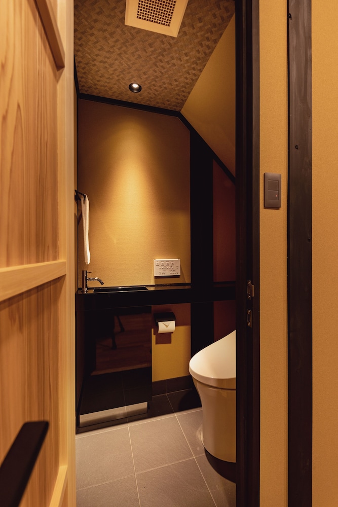 京町家一棟貸し 客室の設備とサービス4 | 紡 八条源町