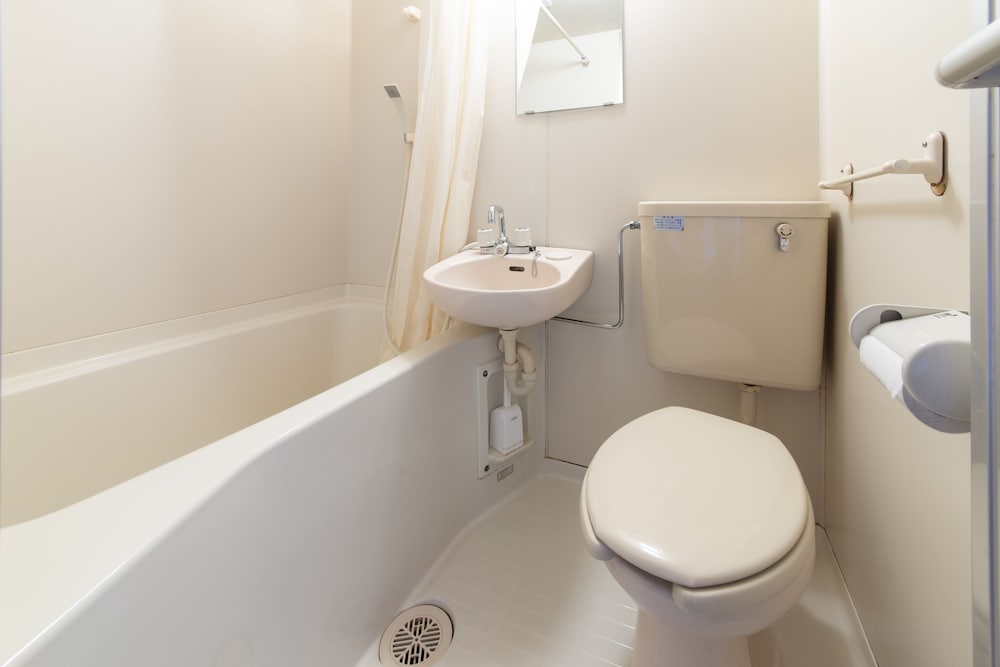 ツインルーム バスルーム0 | Tabist たつみビジネスホテル 松阪