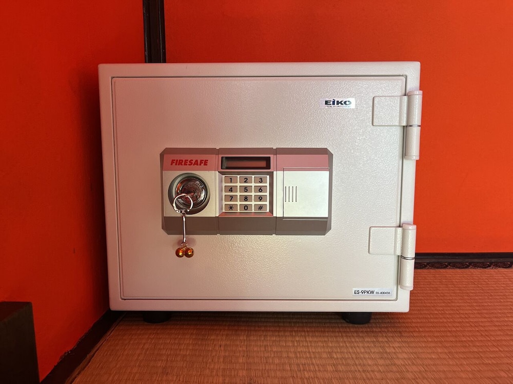 和室 3人部屋 客室3 | Airport Osaka