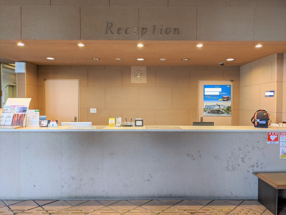 フロント1 | 快適ウェルネスホテル とやま自遊館 フロント1 | 快適ウェルネスホテル とやま自遊館