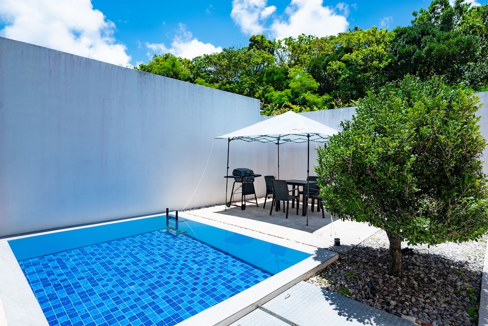 ラグジュアリー ヴィラ 1 ベッドルーム プライベートプール プールビュー テラス / パティオ0 | Secret Villas by Relapool