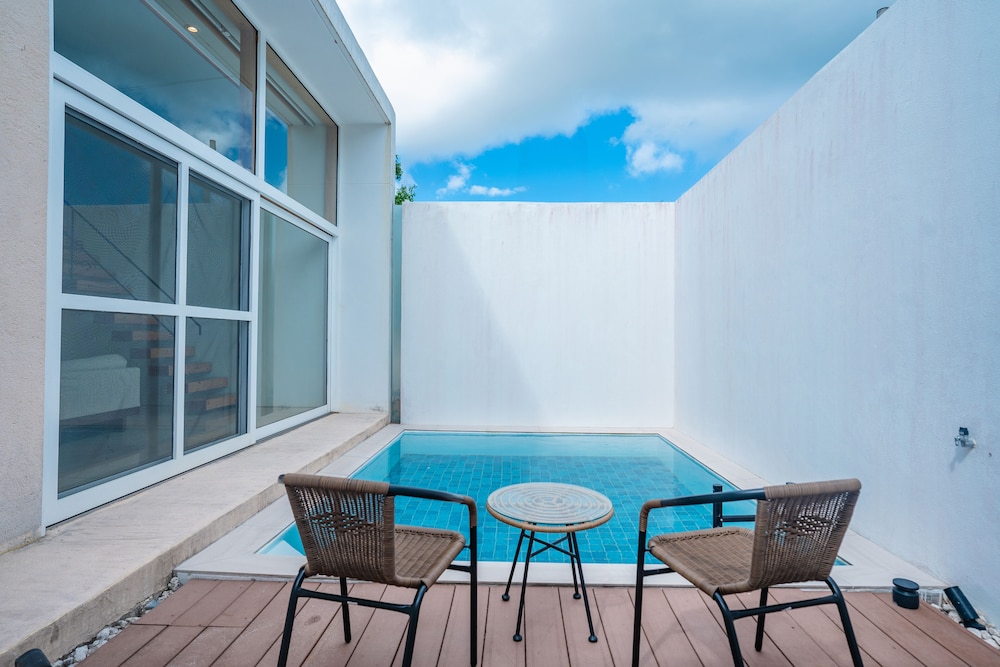 ラグジュアリー ヴィラ 1 ベッドルーム プライベートプール プールビュー テラス / パティオ5 | Secret Villas by Relapool