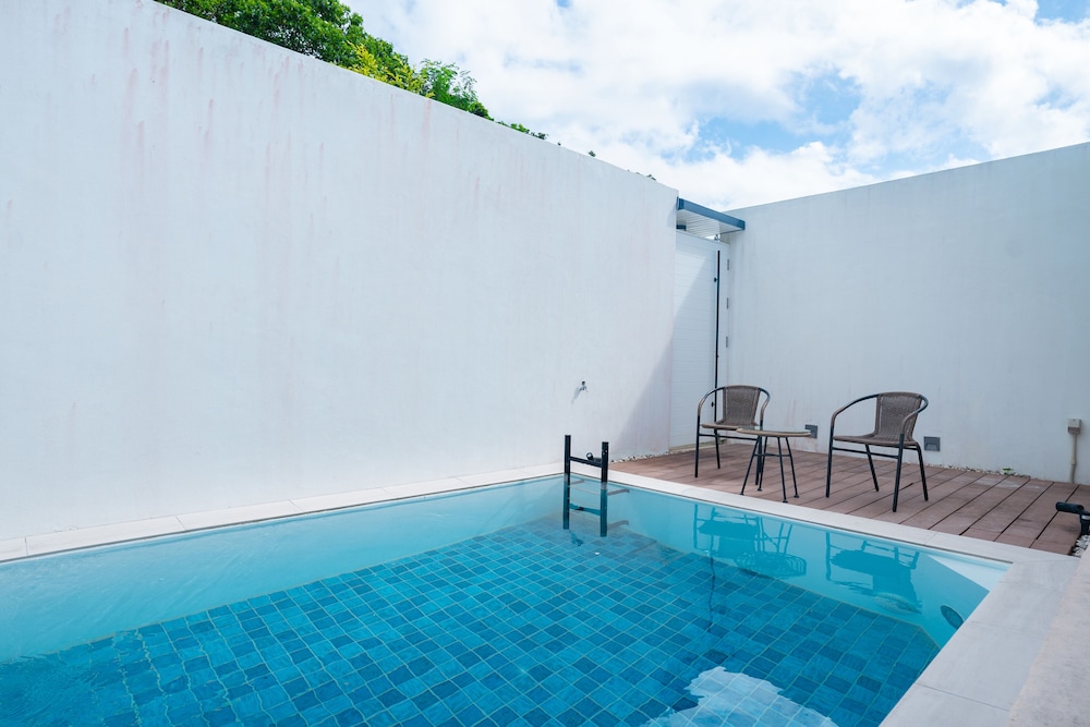 ラグジュアリー ヴィラ 1 ベッドルーム プライベートプール プールビュー テラス / パティオ2 | Secret Villas by Relapool