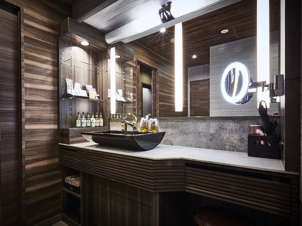 グレイスタイプ 喫煙可 客室1 | プティバリ池袋店 - 大人限定