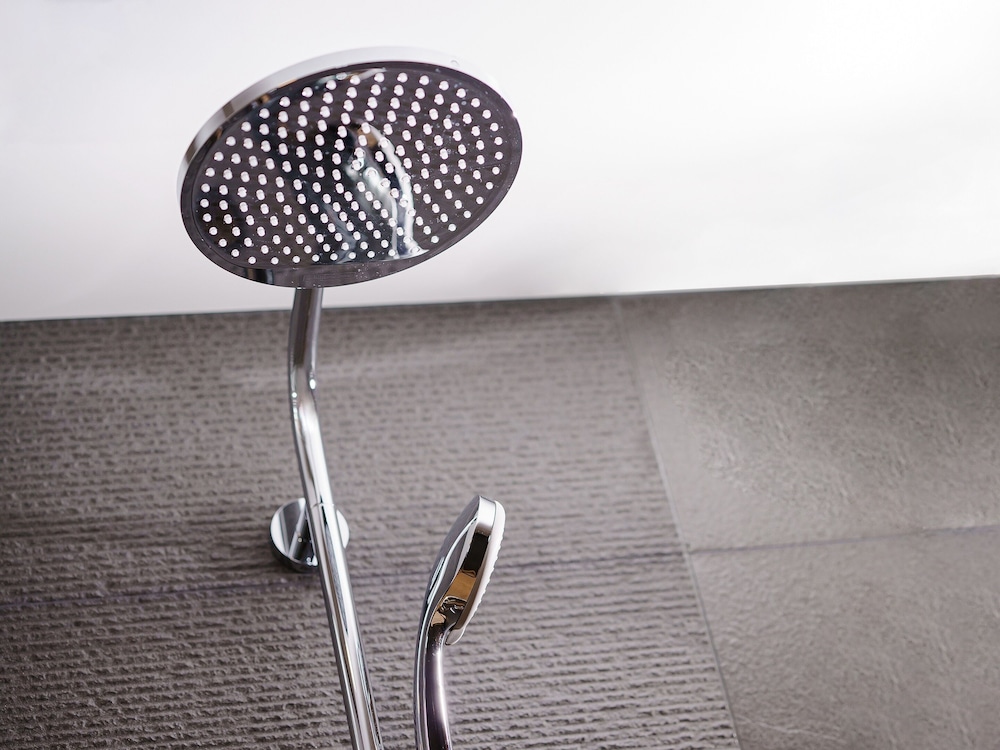 ルーム キングベッド 1 台 コーナー バスルーム1 | ハイアットリージェンシー 横浜