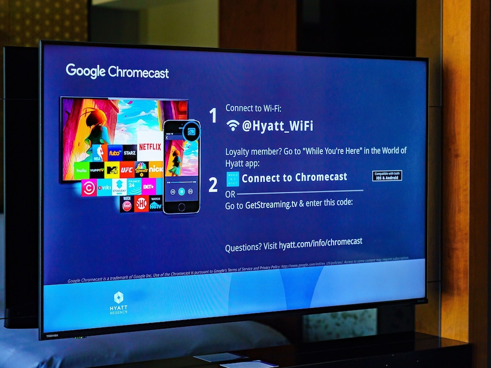 ルーム キングベッド 1 台 コーナー テレビ0 | ハイアットリージェンシー 横浜