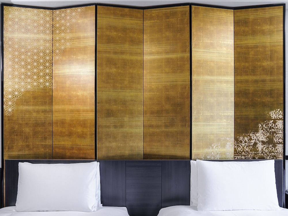 ルーム キングベッド 1 台 コーナー 客室2 | ハイアットリージェンシー 横浜