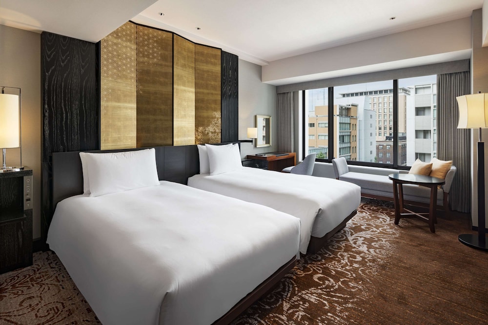 デラックス ルーム シングルベッド 2 台 | ハイアットリージェンシー 横浜