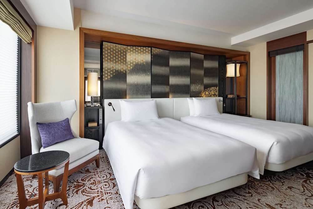 ベイビュースイート ツイン 2台 | ハイアットリージェンシー 横浜