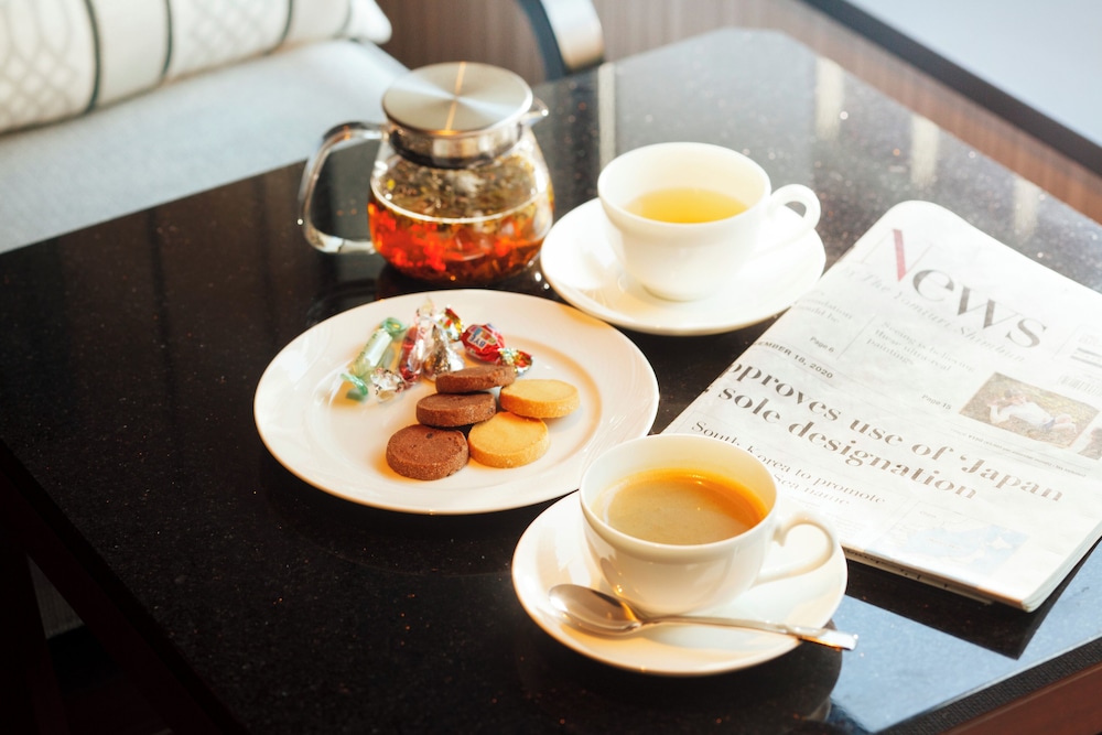 クラブ ルーム シングルベッド 2 台 (Club Access) エグゼクティブ ラウンジ3 | ハイアットリージェンシー 横浜