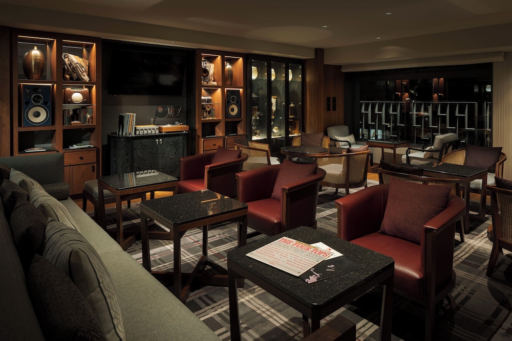 クラブ ルーム シングルベッド 2 台 (Club Access) エグゼクティブ ラウンジ0 | ハイアットリージェンシー 横浜