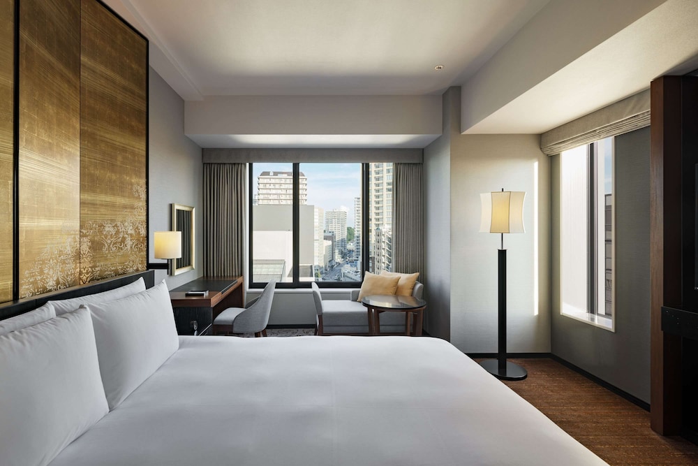 ルーム キングベッド 1 台 コーナー | ハイアットリージェンシー 横浜