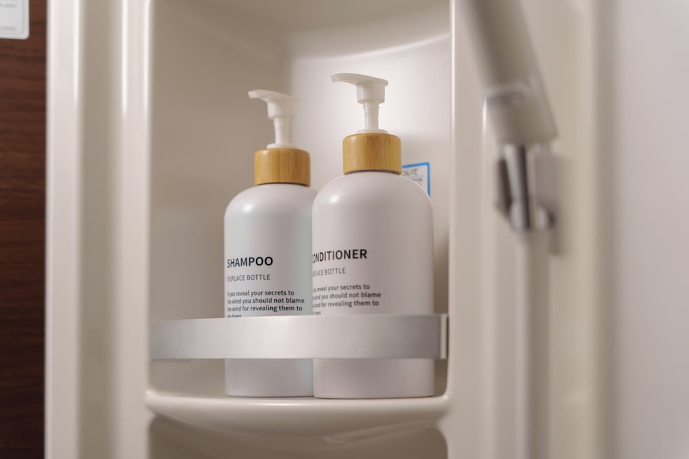 スタンダードroomA バスルーム1 | BAKURO - DOYANEN HOTELS