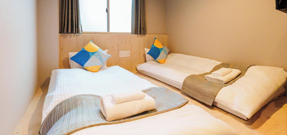 ハリウッドツイン（共用シャワー） | BAKURO - DOYANEN HOTELS