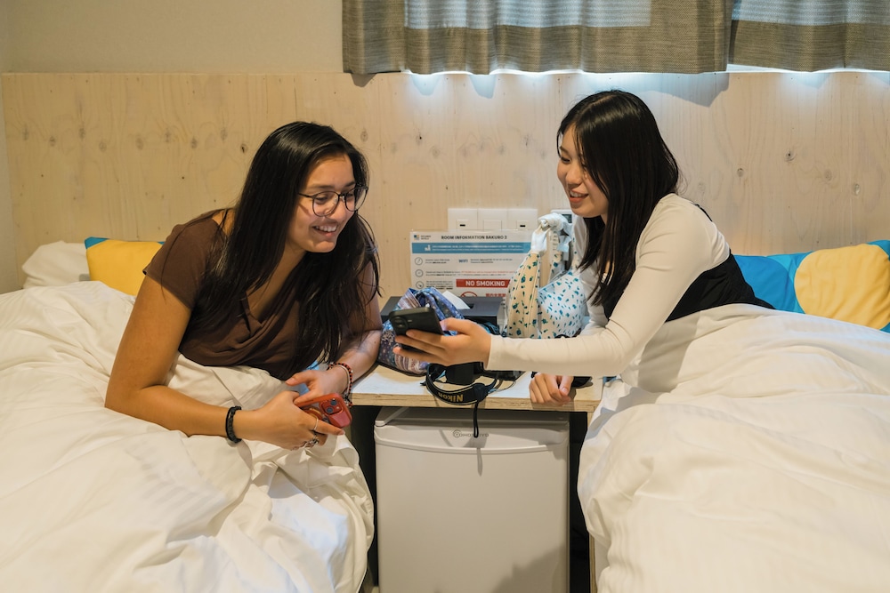 スタンダードツイン (共用シャワー) 禁煙 客室4 | BAKURO - DOYANEN HOTELS