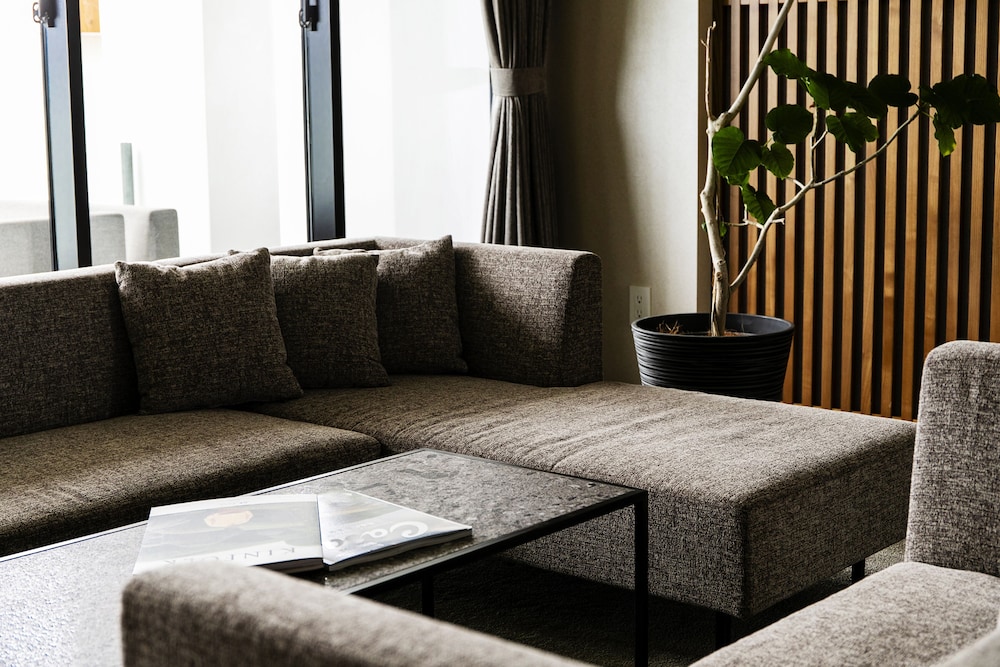 ラグジュアリー スイート 客室5 | ガーデンテラス福岡ホテル & リゾート