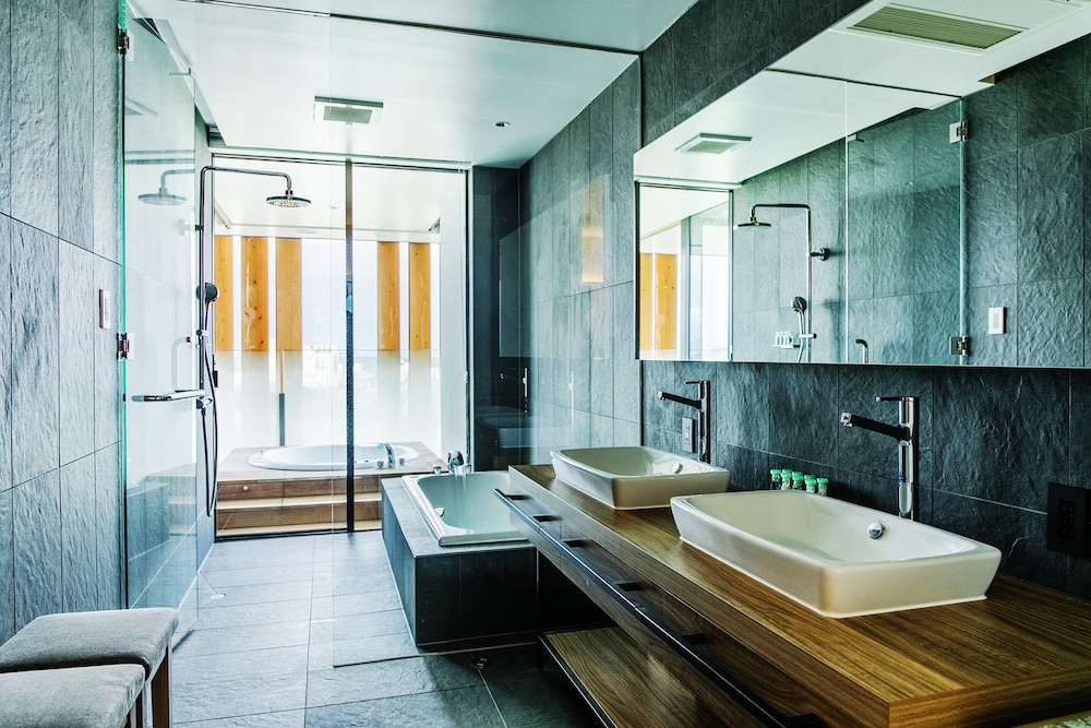 ラグジュアリー スイート バスルーム4 | ガーデンテラス福岡ホテル & リゾート