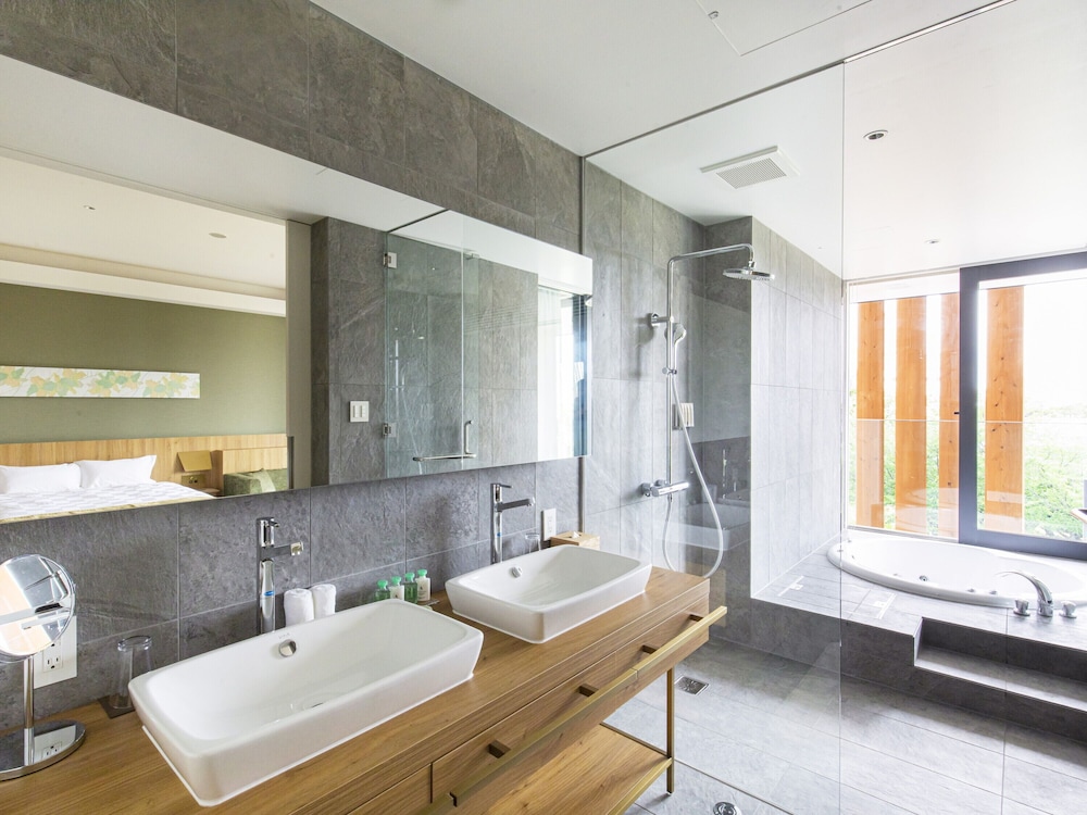 ベーシック スイート バスルーム0 | ガーデンテラス福岡ホテル & リゾート