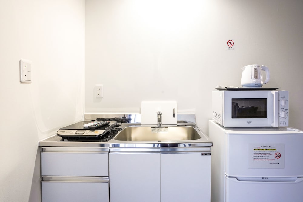 デラックス ツインルーム (23時以降のチェックインはできませんのでご注意ください) 専用キッチン0 | HOTEL R9 The Yard 矢板