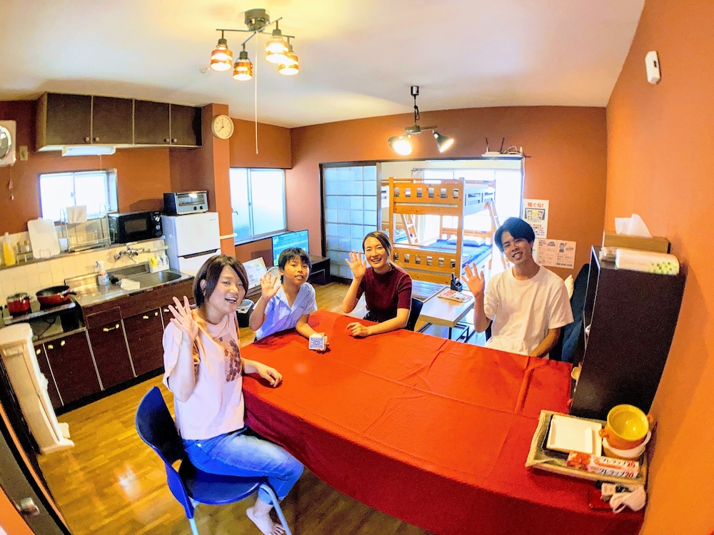 最大6人部屋 禁煙 | ルルル あたご館