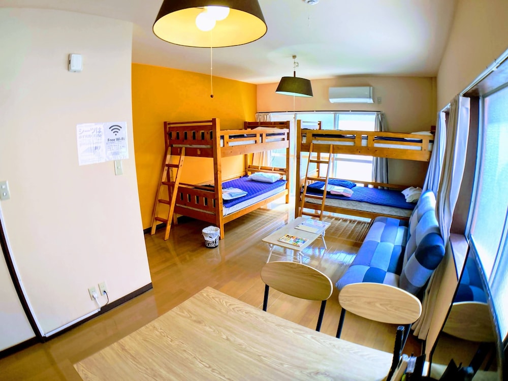 最大5人部屋 禁煙 客室1 | ルルル あたご館