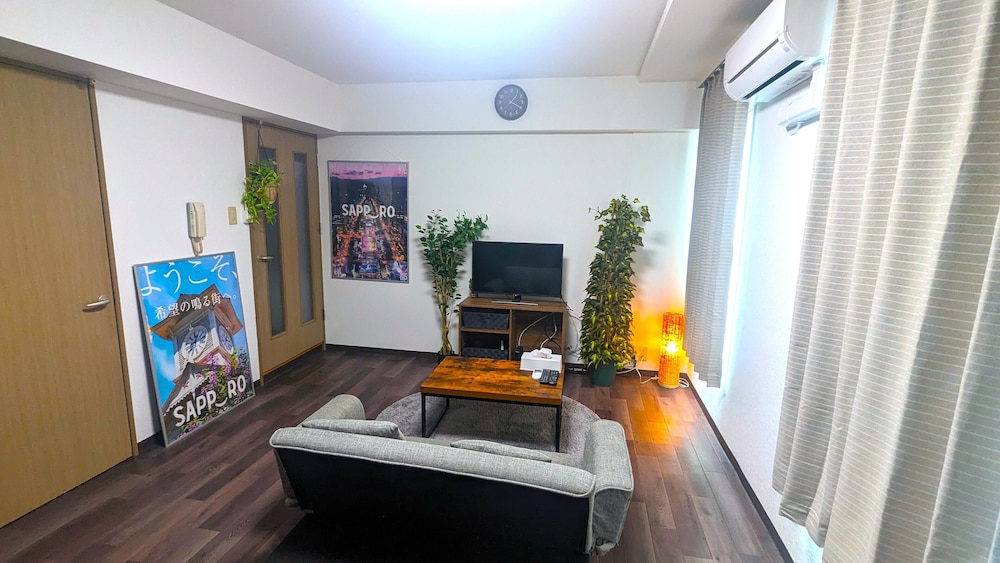 ベーシック ダブルルーム 客室4 | KIYAZA HOME 札幌