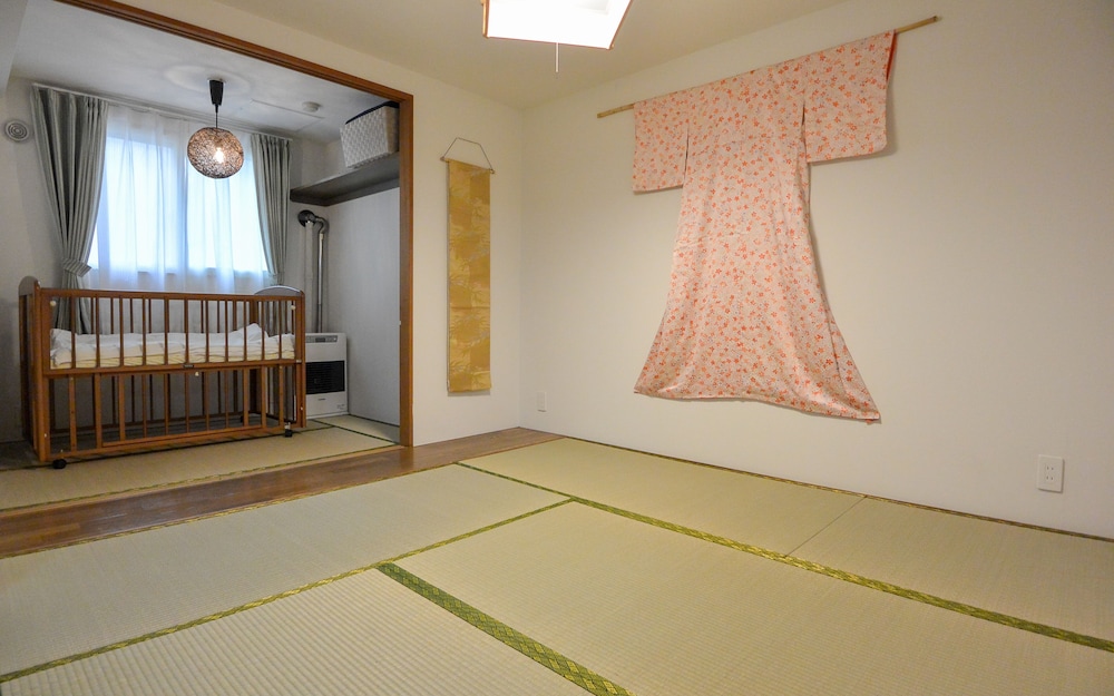 デラックス アパートメント (8名用) 客室2 | KIYAZA HOME 札幌