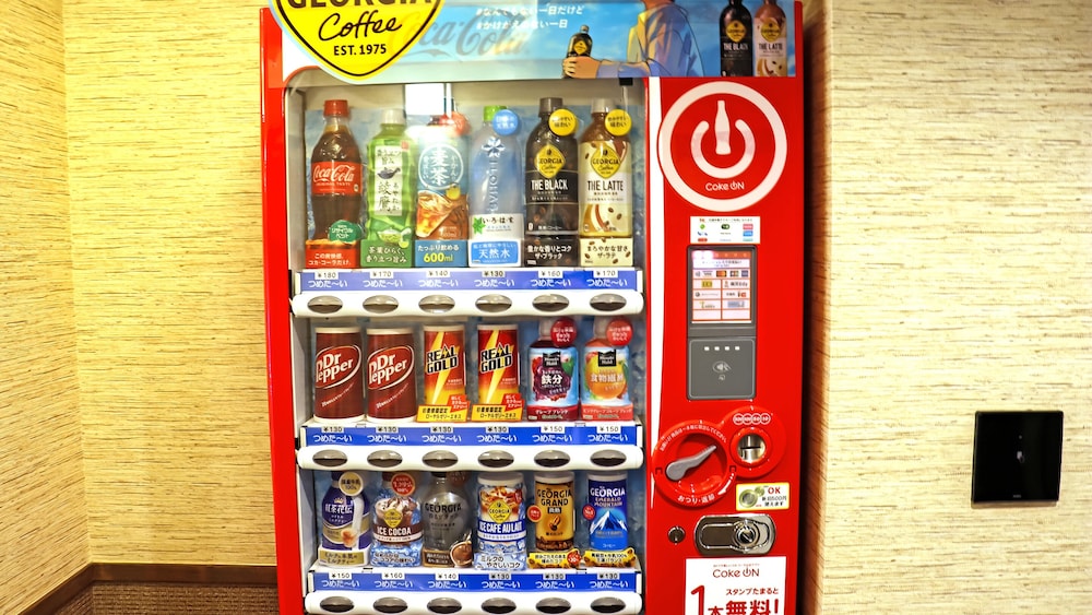 自動販売機1 | Stay SAKURA Tokyo 浅草 江戸乃舞 自動販売機1 | Stay SAKURA Tokyo 浅草 江戸乃舞
