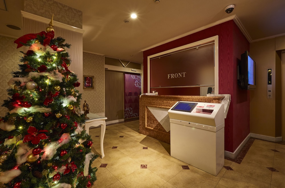 フロント1 | HOTEL CHRISTMAS 一宮 フロント1 | HOTEL CHRISTMAS 一宮
