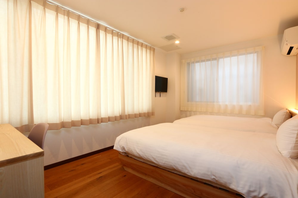 STAY2ツイン19平米 客室2 | ニラサキヤSTAY