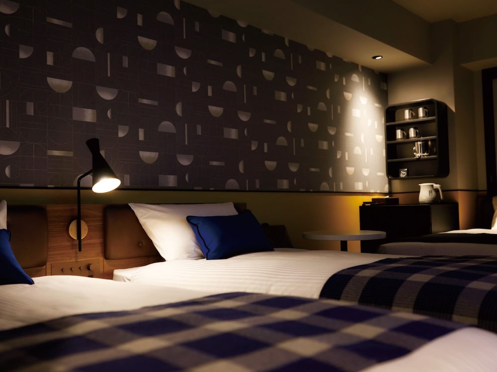 【本館】スタンダード トリプルルーム 禁煙 客室1 | DEL style 大阪新梅田 by Daiwa Roynet Hotel