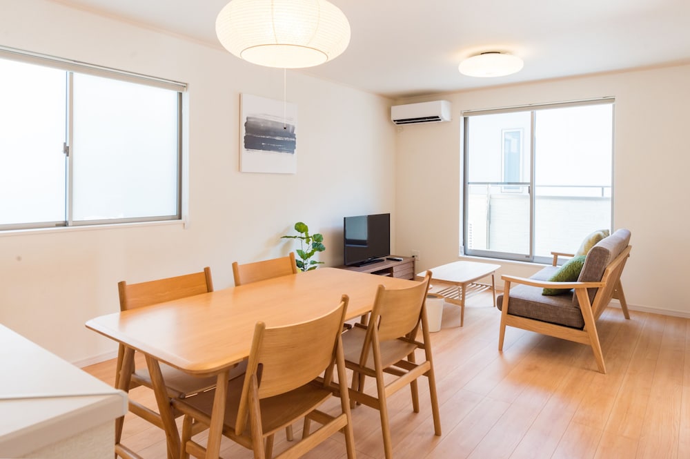 Villa 1 客室内のダイニングエリア0 | Riverside Yofuke AFP Villa