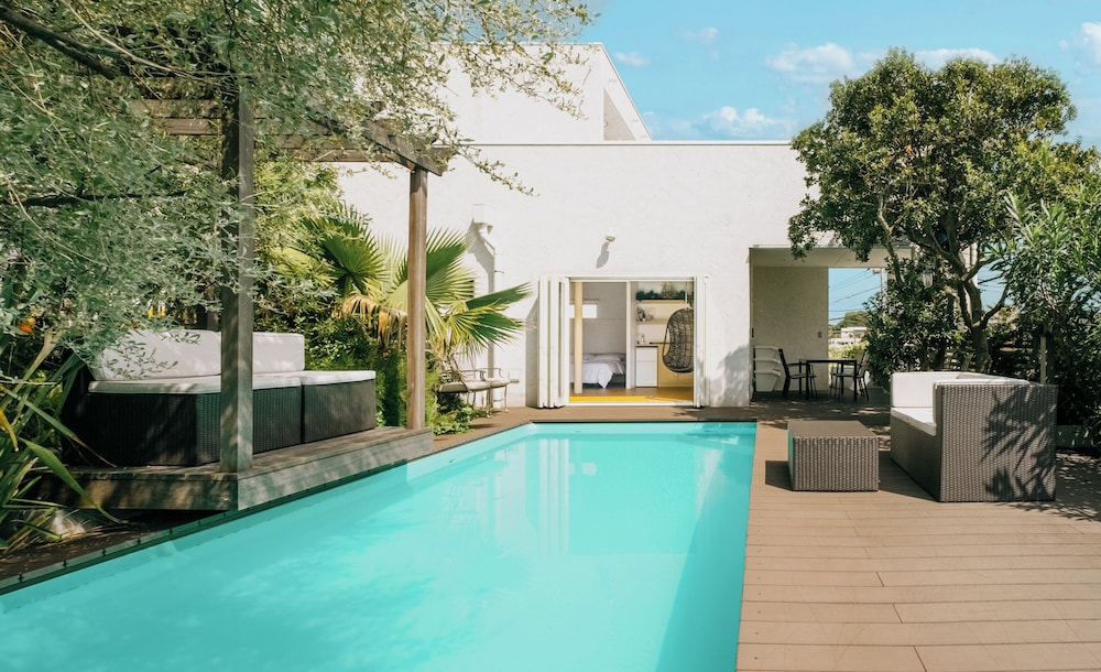 エクスクルーシブ ヴィラ プールビュー 客室5 | CASABLANCA POOL HOUSE – KAMAKURA