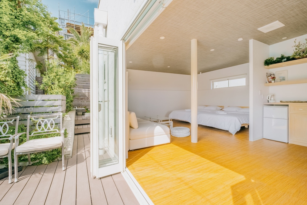 エクスクルーシブ ヴィラ プールビュー 客室4 | CASABLANCA POOL HOUSE – KAMAKURA