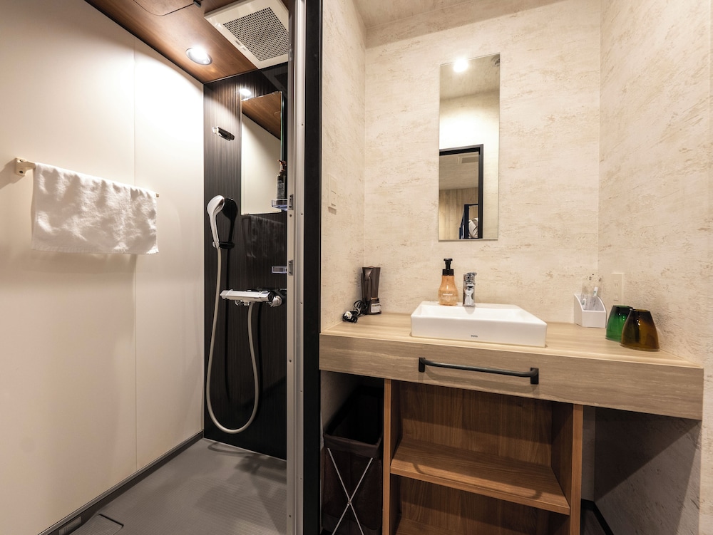 スタンダード ツインルーム バスルーム0 | WELLSTAY 難波