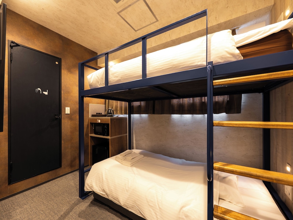 スタンダード ツインルーム 客室4 | WELLSTAY 難波