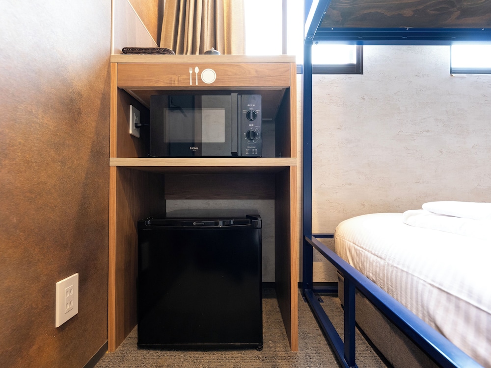 スタンダード ツインルーム 客室9 | WELLSTAY 難波