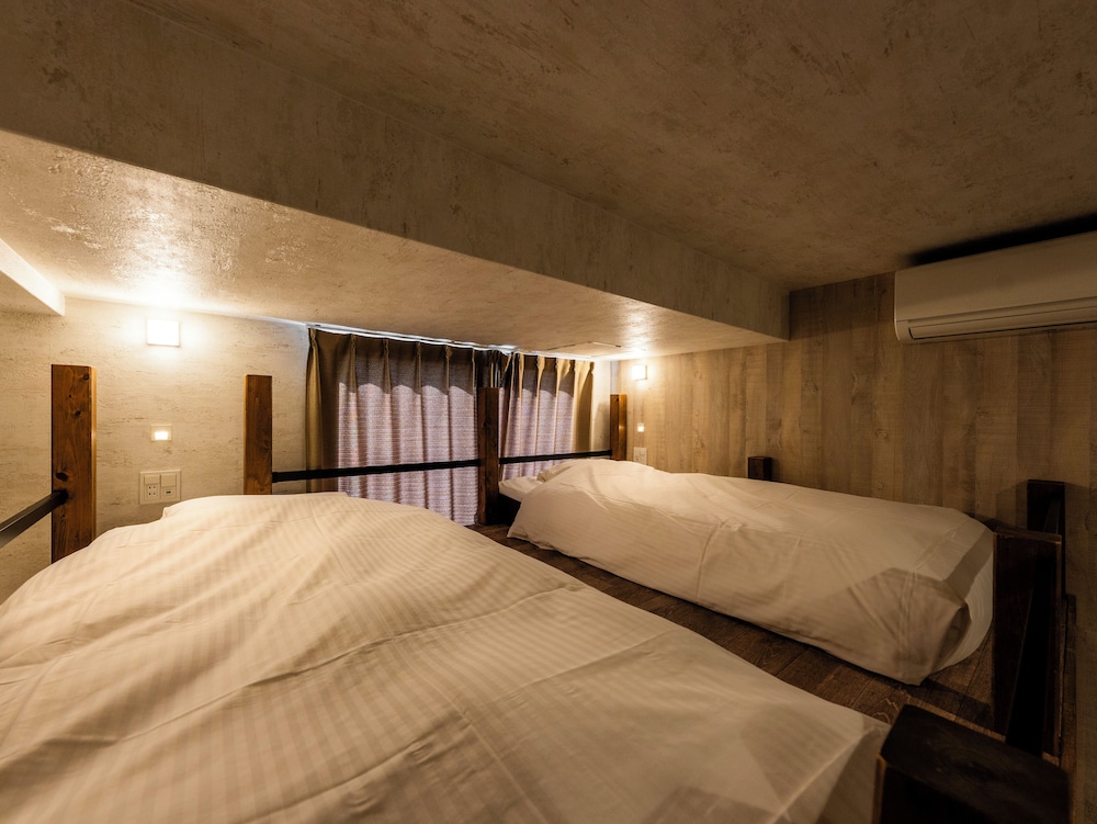 ファミリースイートルーム 客室9 | WELLSTAY 難波