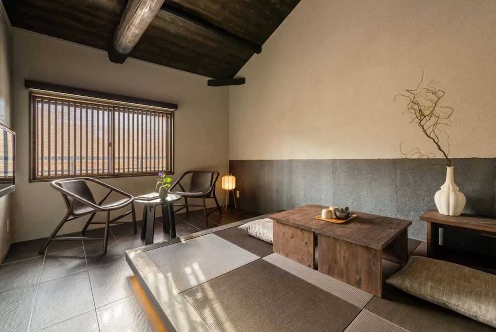 [デラックス] IWA-岩- 客室2 | Nazuna 京都 椿通