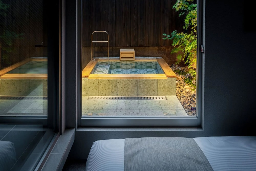 [デラックス] HANA-花- バスルーム0 | Nazuna 京都 椿通