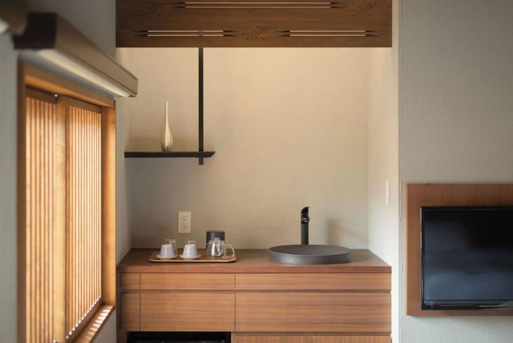 [ツイン] MIZU-水- 客室2 | Nazuna 京都 椿通