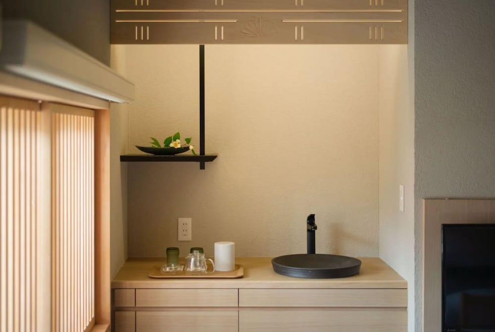 [ツイン] TAKE-竹- 客室2 | Nazuna 京都 椿通