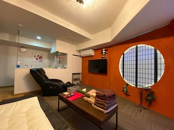 AMS TOWER 中島